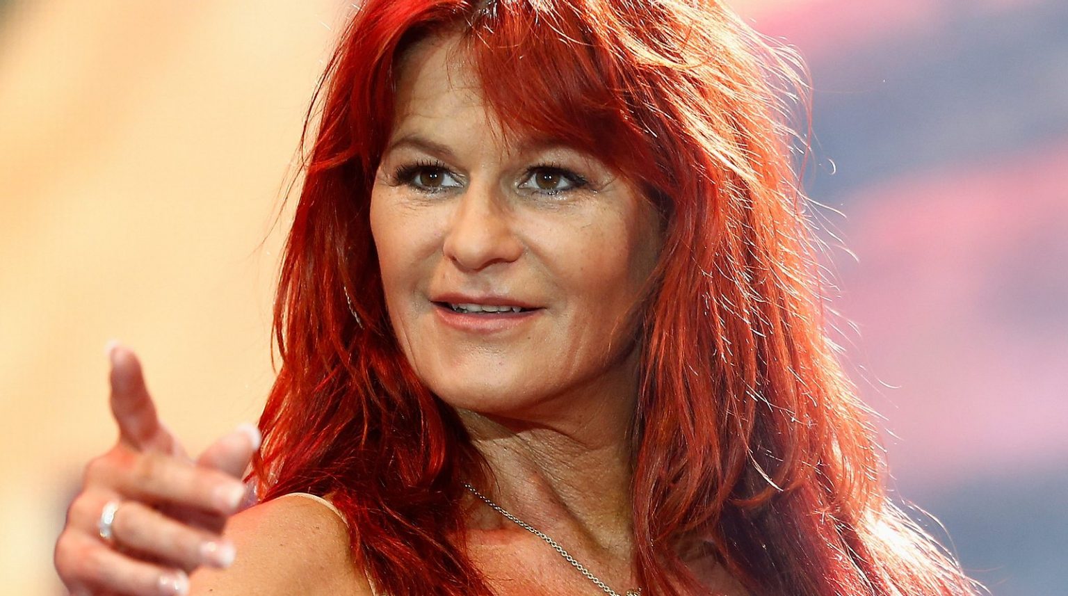 sara hentschel beruf